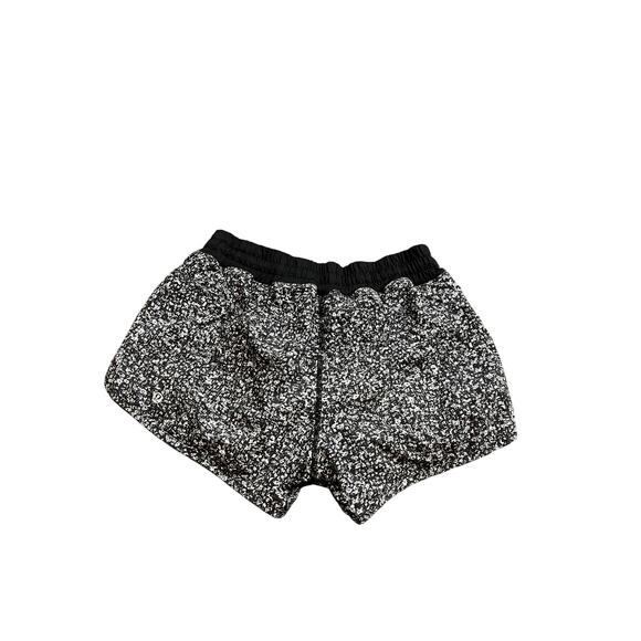 Lululemon Womens Tracker Low-Rise Lined Short 4" Floral Print Size 8 Athletic - Picture 5 of 8